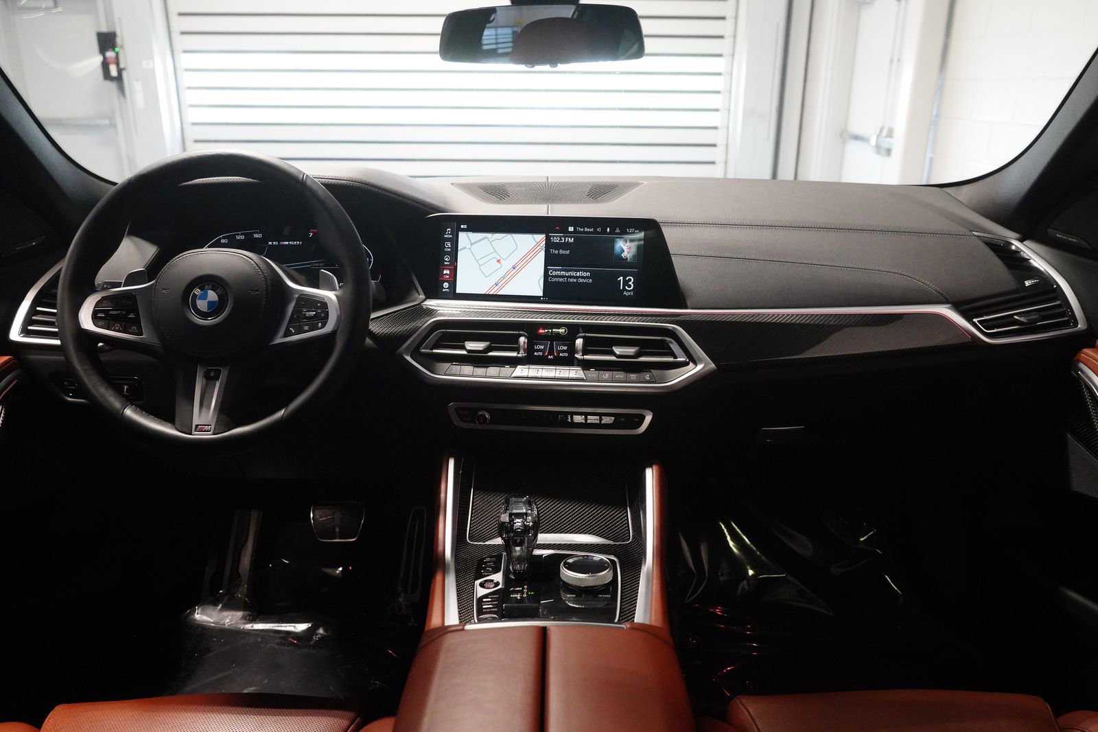 Used 2021 BMW X6 M50i w/ Executive Package image 14