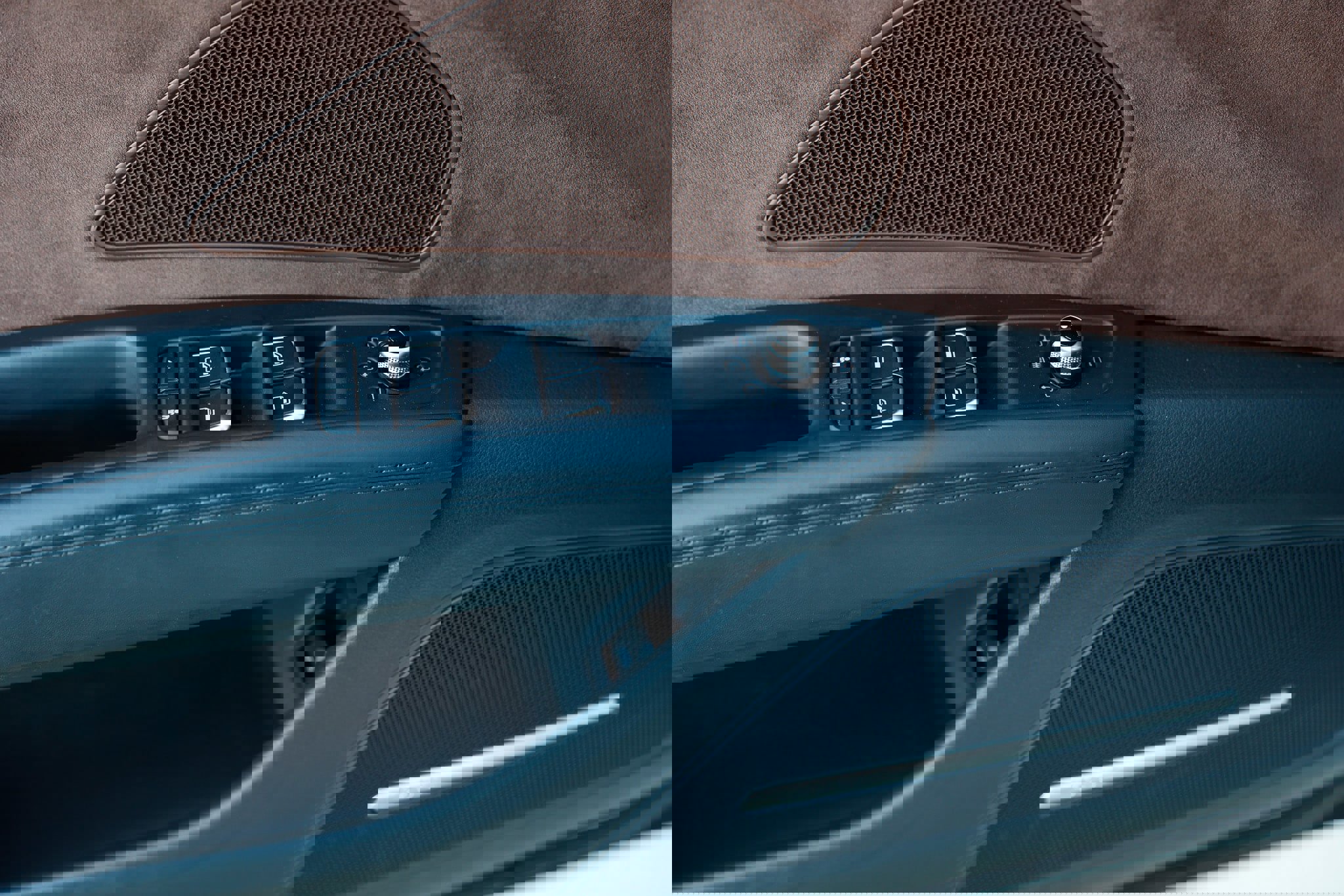 Used 2014 Audi A8 L TDI w/ Premium Package image 55