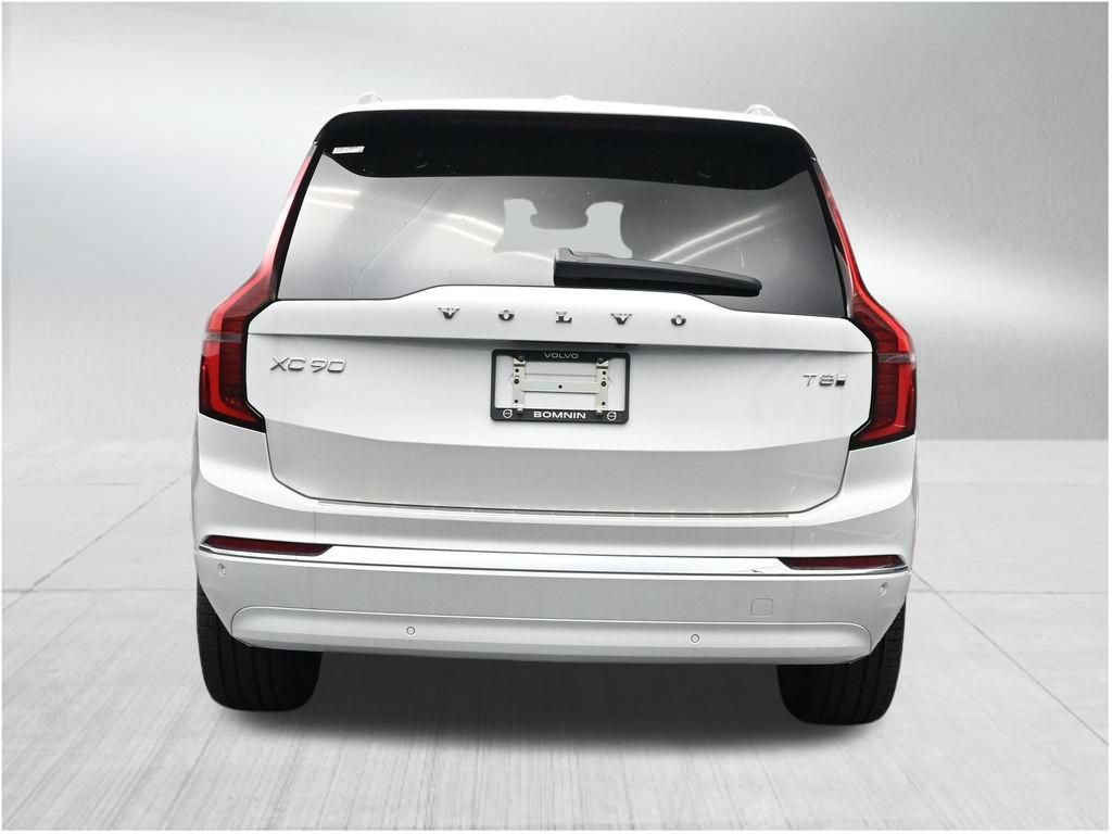 New 2026 Volvo XC90 T8 Plus w/ Protection Package Premier AWD/4WD image 4