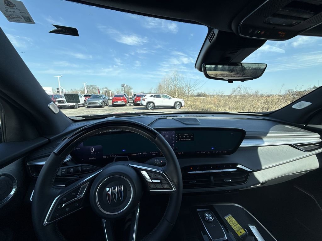 Certified 2025 Buick Enclave Avenir w/ Super Cruise Package image 27