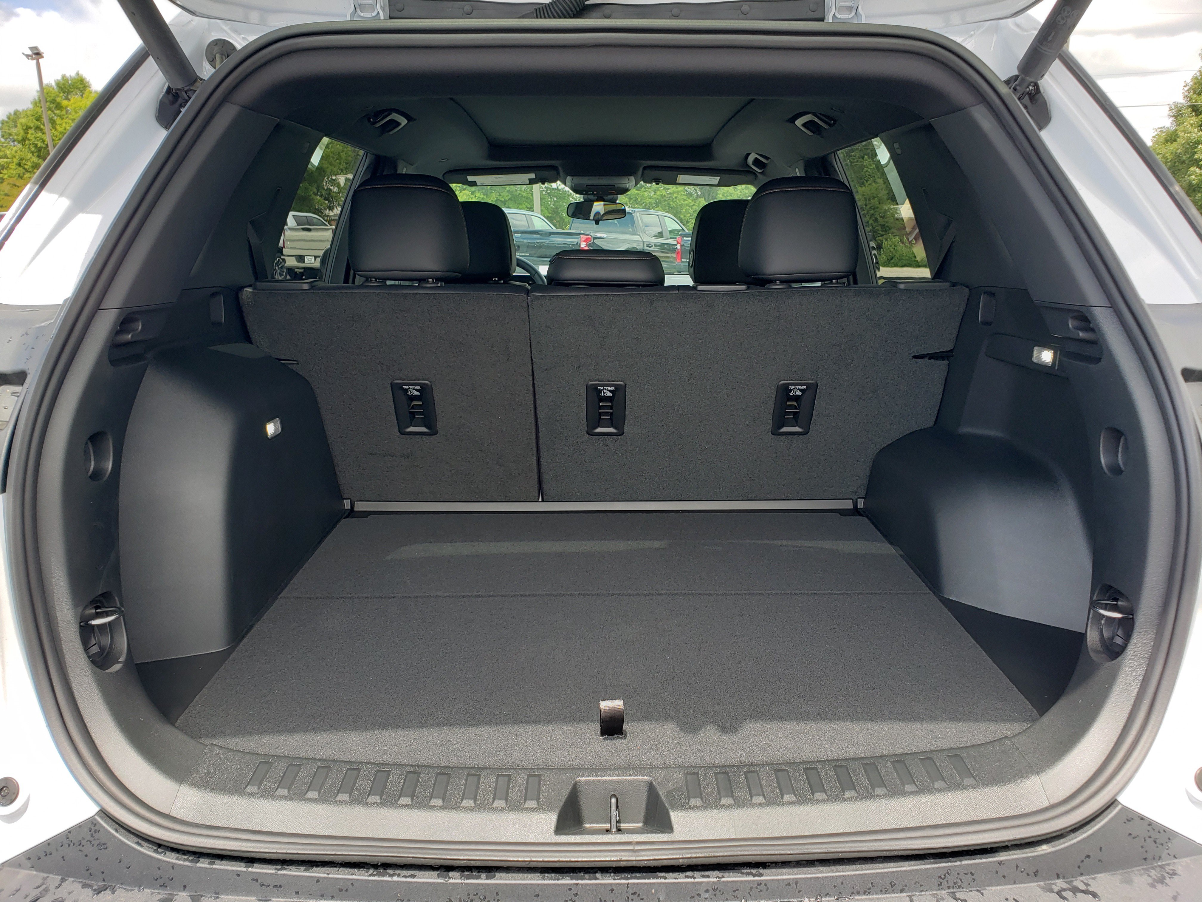 New 2026 Chevrolet Equinox ACTIV w/ Convenience Package III FWD image 11