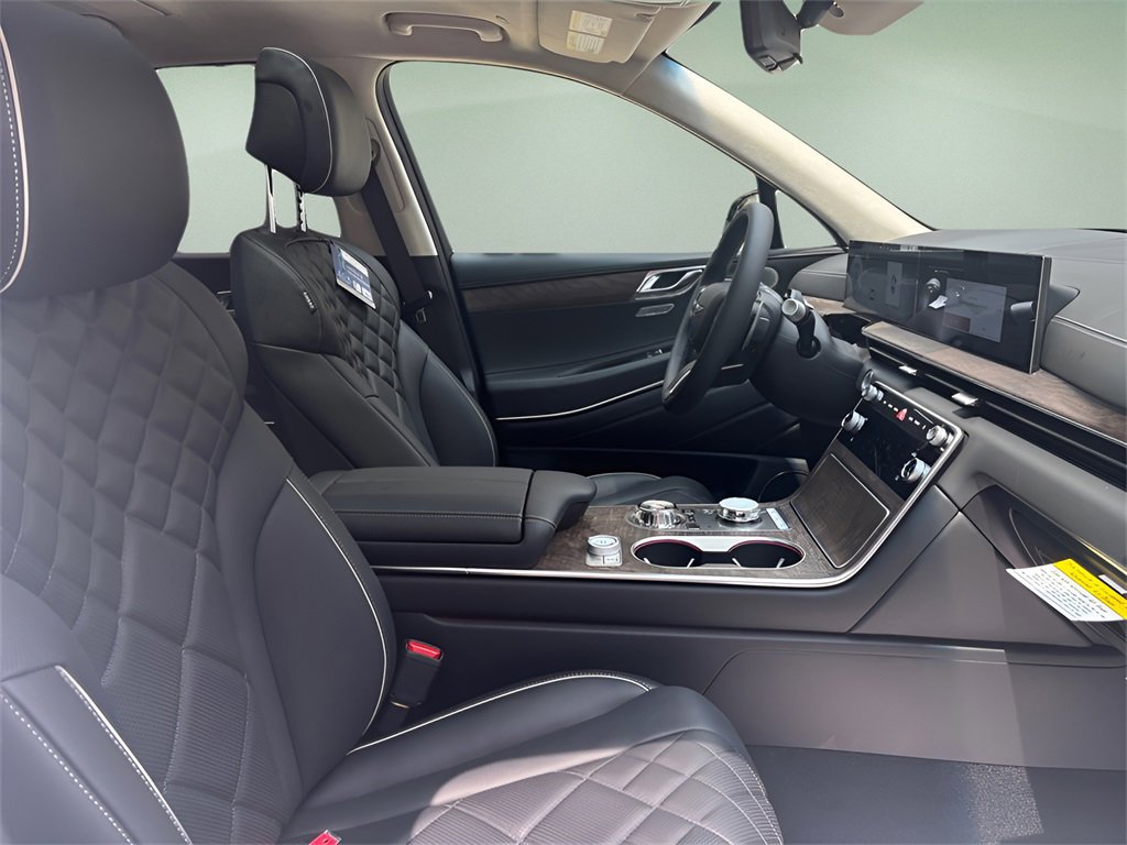 New 2025 Genesis GV80 3.5T Prestige image 15