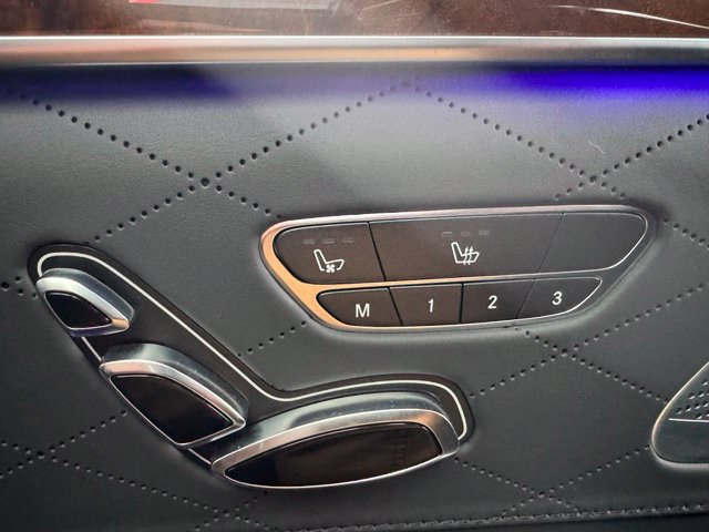 Used 2015 Mercedes-Benz S 600 image 21