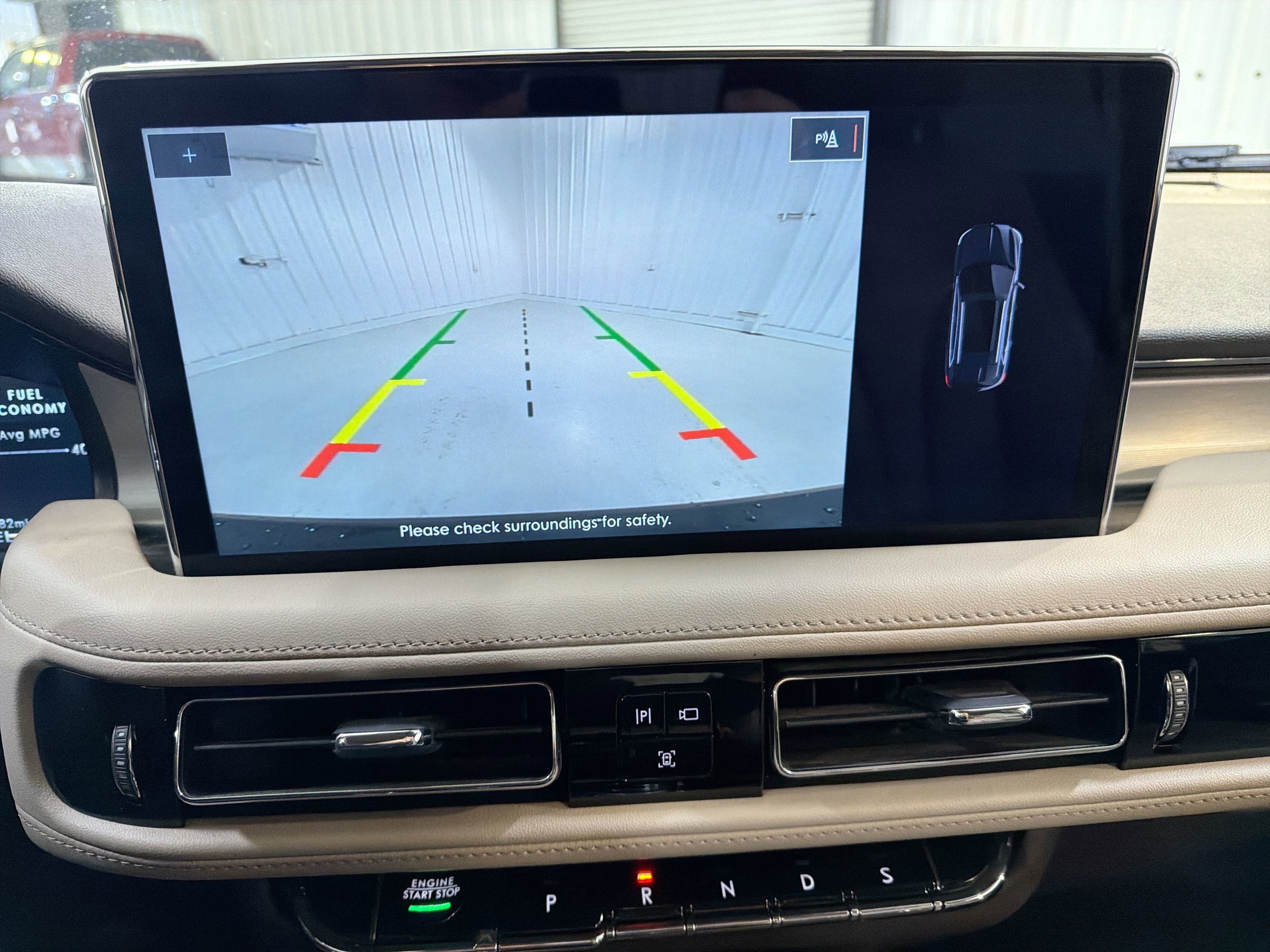 Used 2023 Lincoln Nautilus FWD w/ Premium Package image 18