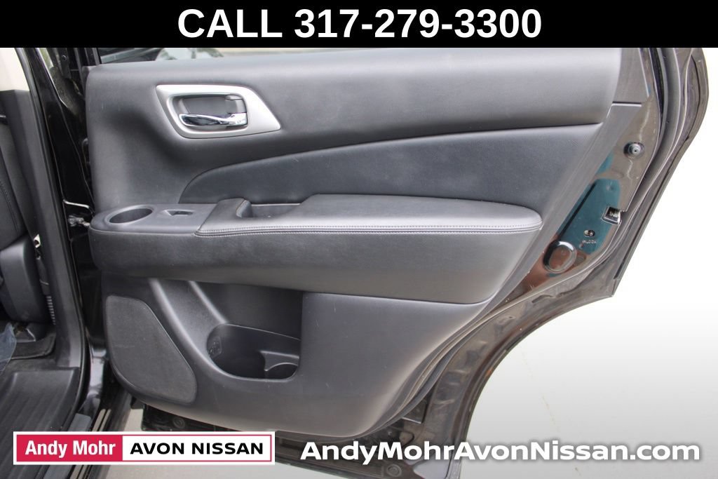 Used 2019 Nissan Pathfinder S FWD image 23