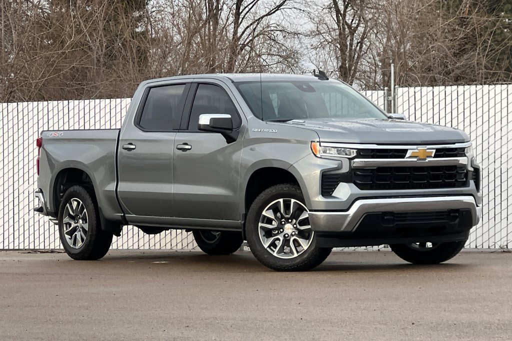 New 2026 Chevrolet Silverado 1500 LT w/ All Star Edition Plus video 2