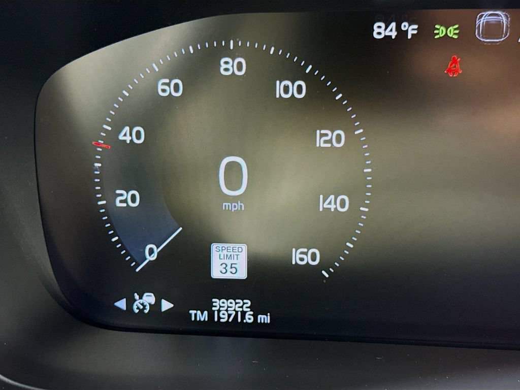 Used 2019 Volvo S60 T5 Momentum w/ Multimedia Package FWD image 12