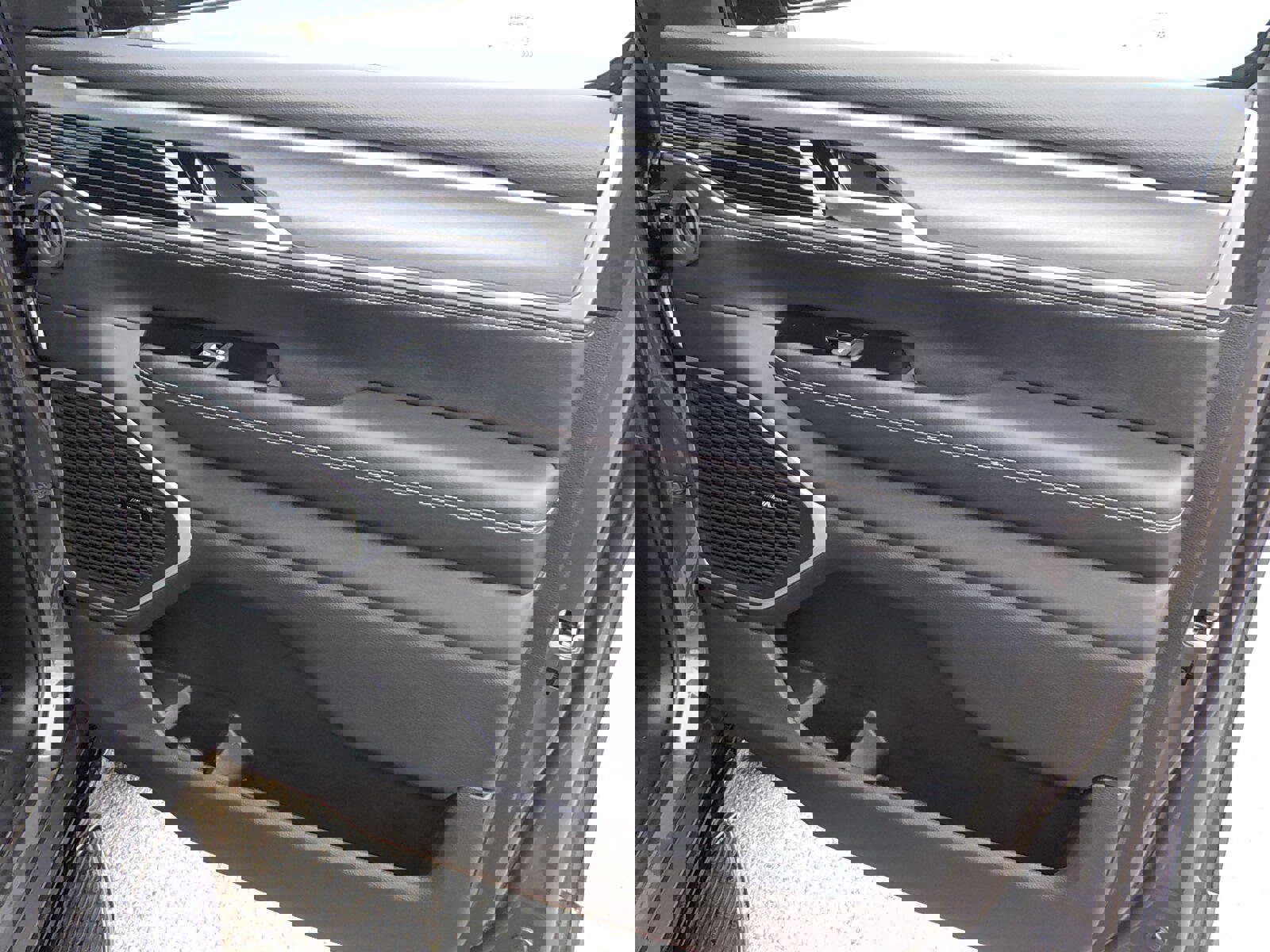 Used 2025 Jeep Wagoneer Series II image 20