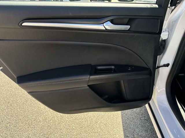 Used 2019 Ford Fusion Energi Titanium image 12