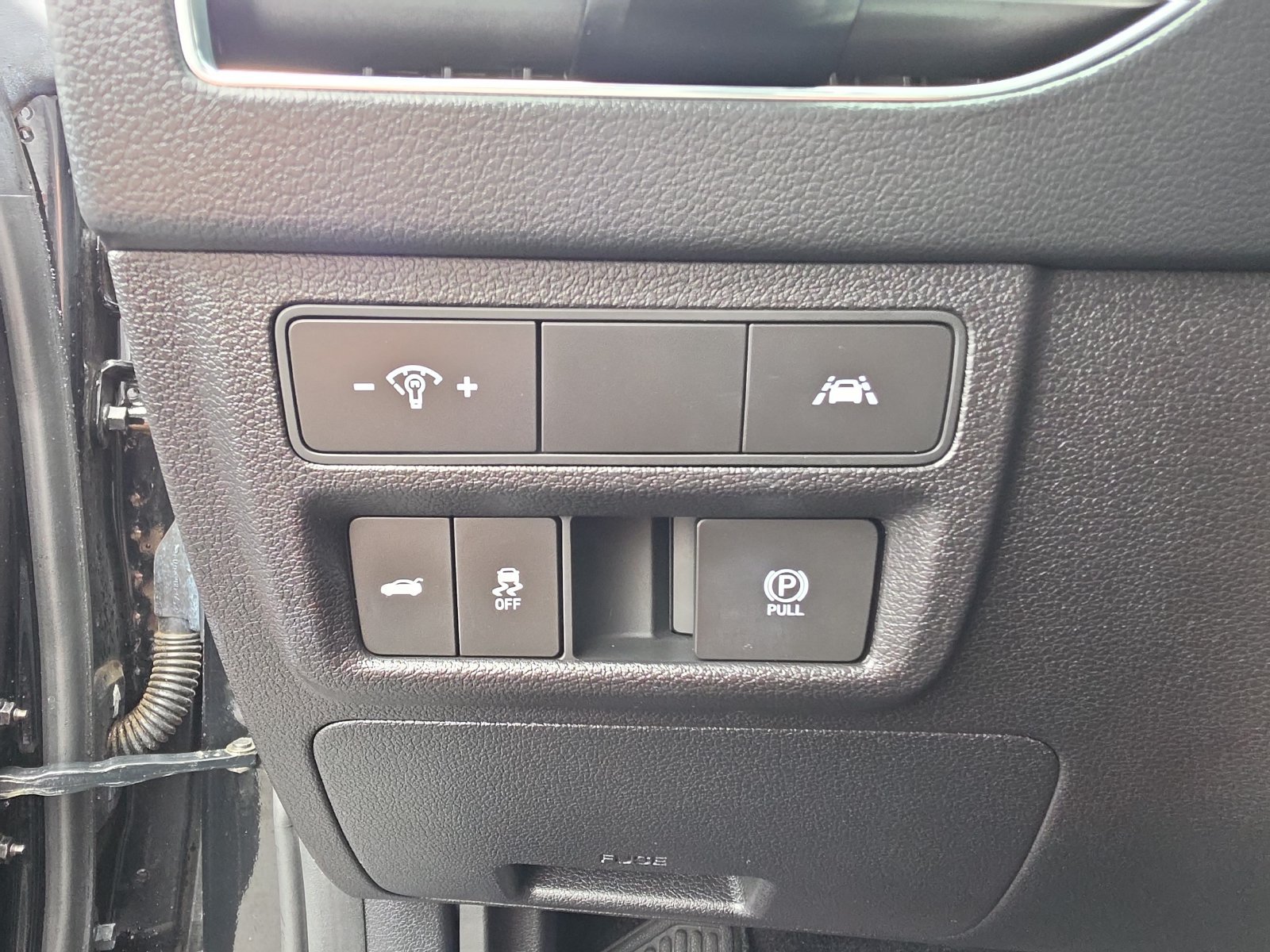 Used 2022 Hyundai Sonata Limited w/ Cargo Package FWD image 25