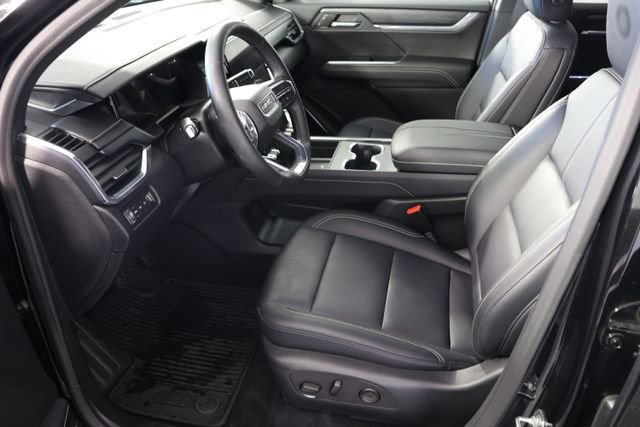 Used 2024 GMC Acadia Elevation w/ Luxury Package image 19