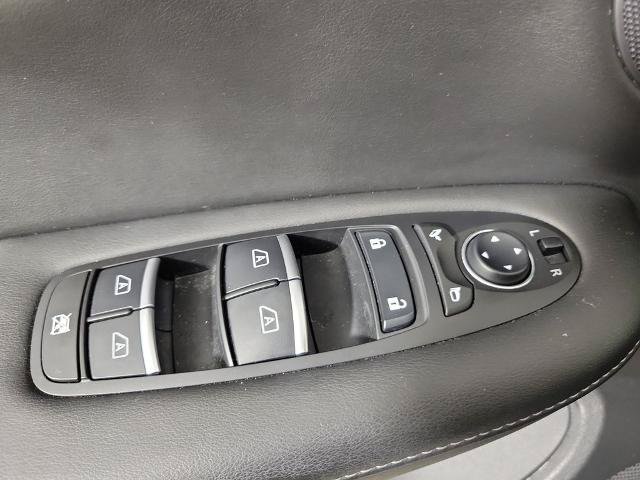 Used 2023 INFINITI QX55 Luxe w/ Cargo Package AWD/4WD image 21