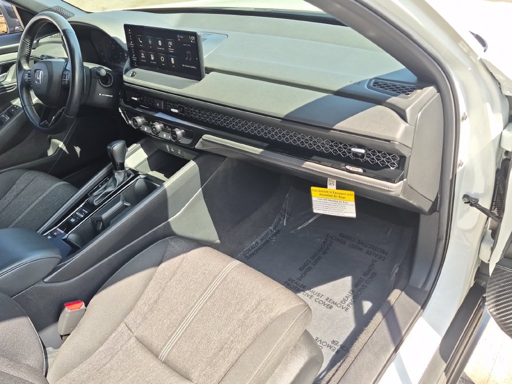 Used 2024 Honda Accord Sport image 9