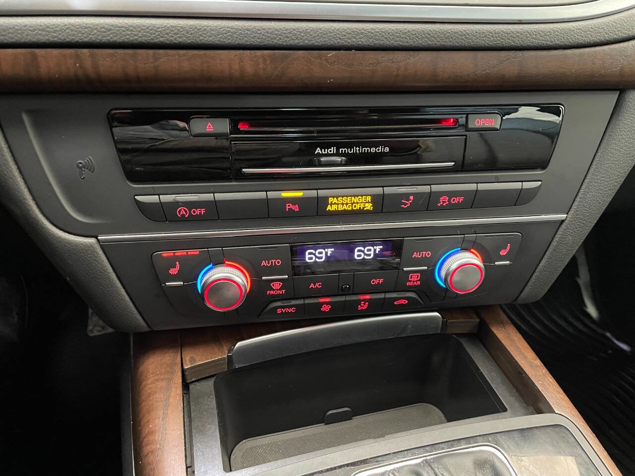 Used 2016 Audi A7 3.0T Premium Plus w/ 20" Wheel & Tire Package image 36