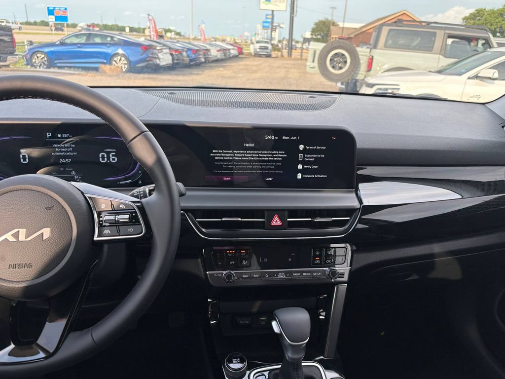 New 2026 Kia Seltos S FWD image 18