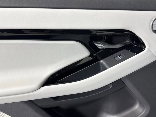 New 2026 Land Rover Range Rover Evoque S AWD/4WD image 21