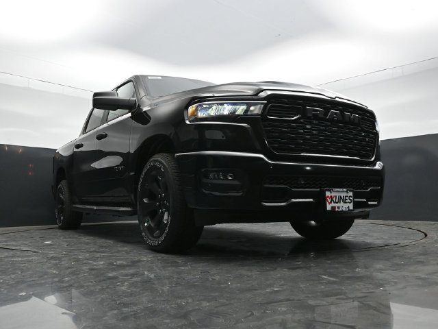 New 2026 RAM 1500 Express AWD/4WD image 52