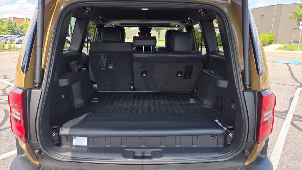 Used 2025 Toyota Land Cruiser w/ Premium Package AWD/4WD image 32