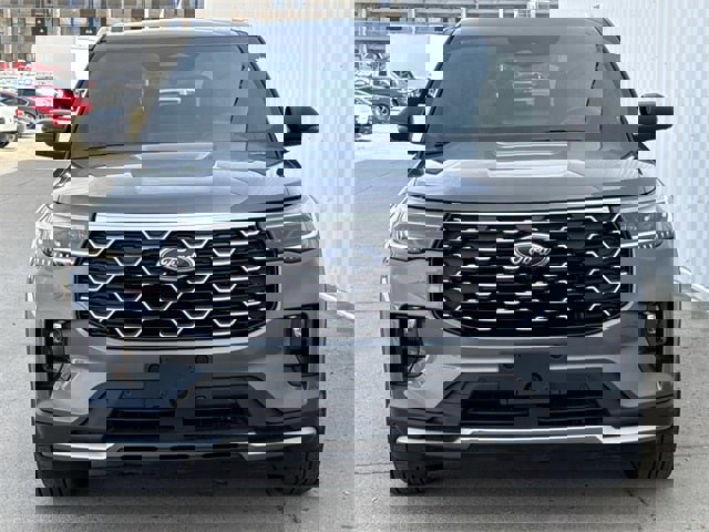 Used 2025 Ford Explorer Platinum w/ LUX Leather Package image 8