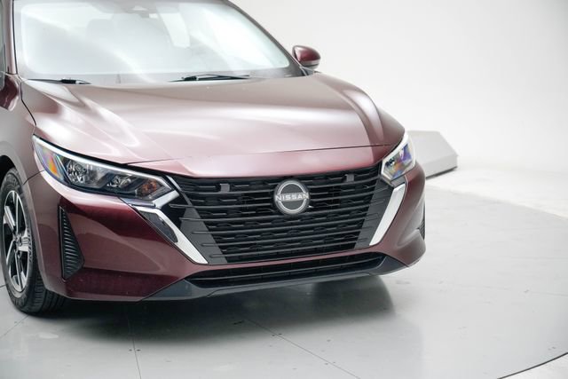 Used 2024 Nissan Sentra SV FWD image 10