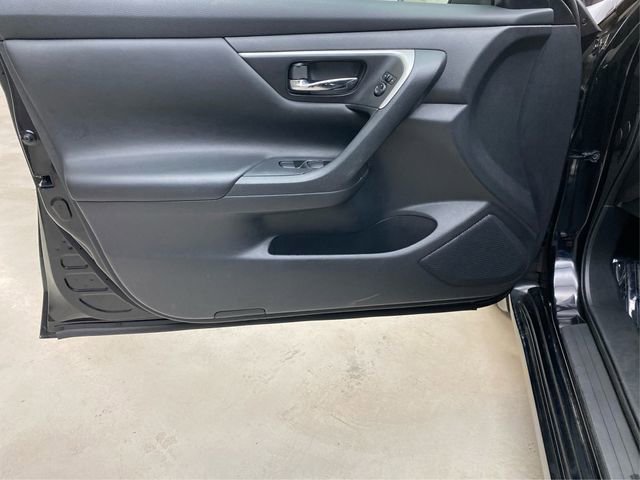 Used 2017 Nissan Altima 2.5 SV image 25