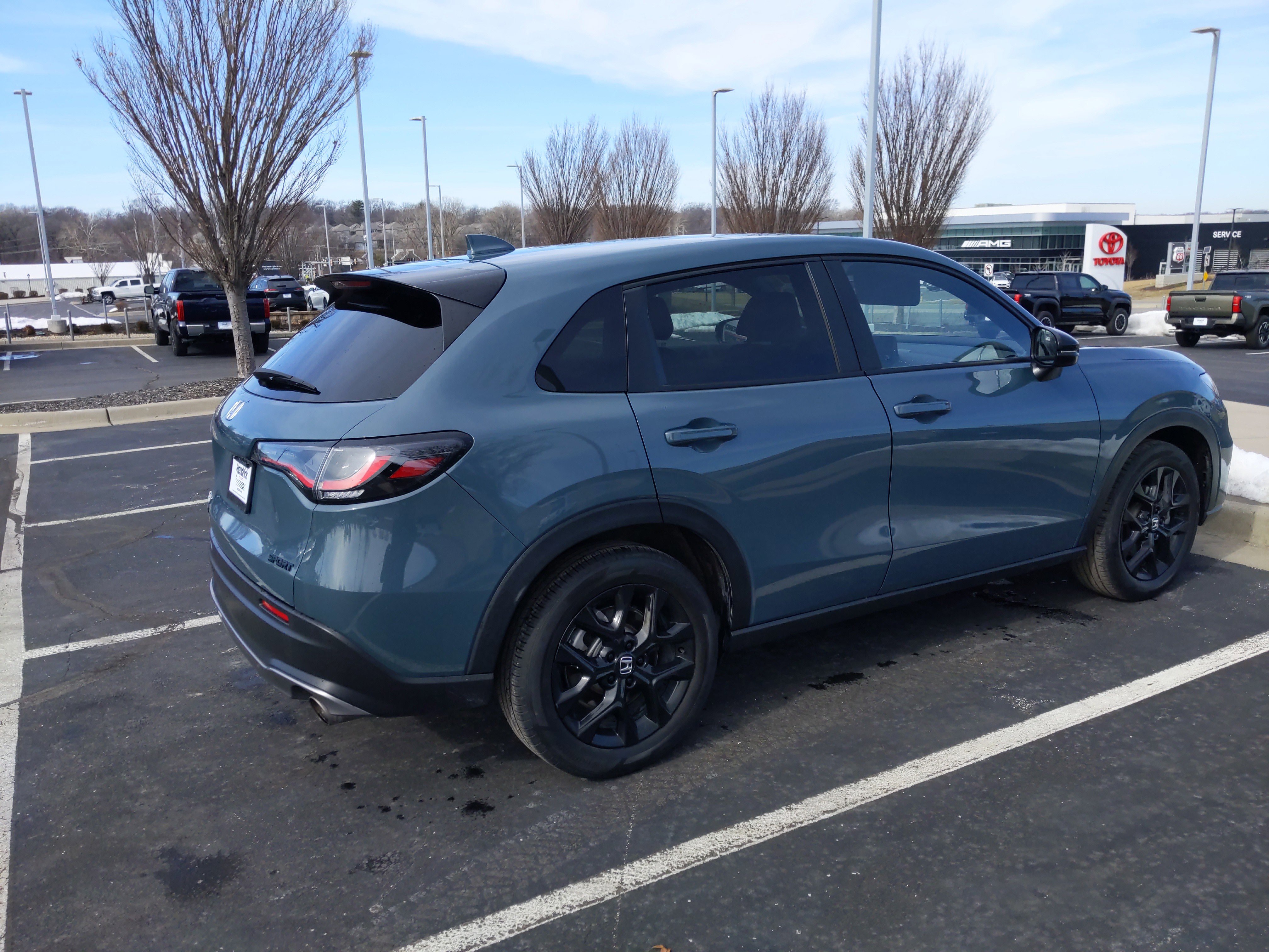 Used 2024 Honda HR-V Sport image 10