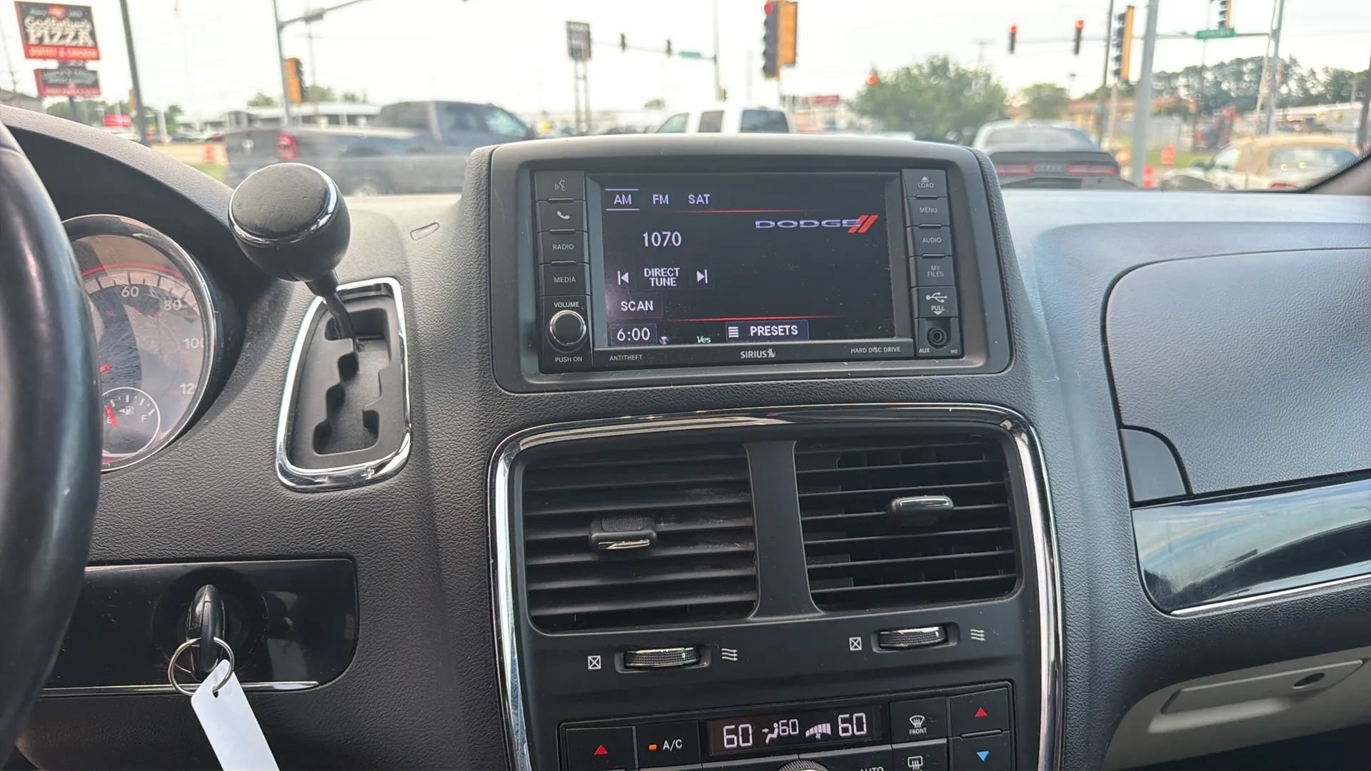 Used 2019 Dodge Grand Caravan SXT w/ Driver Convenience Group FWD image 91
