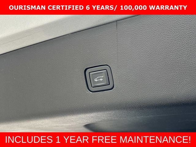 Used 2023 Chevrolet Traverse LT w/ LPO, Floor Liner Package AWD/4WD image 17
