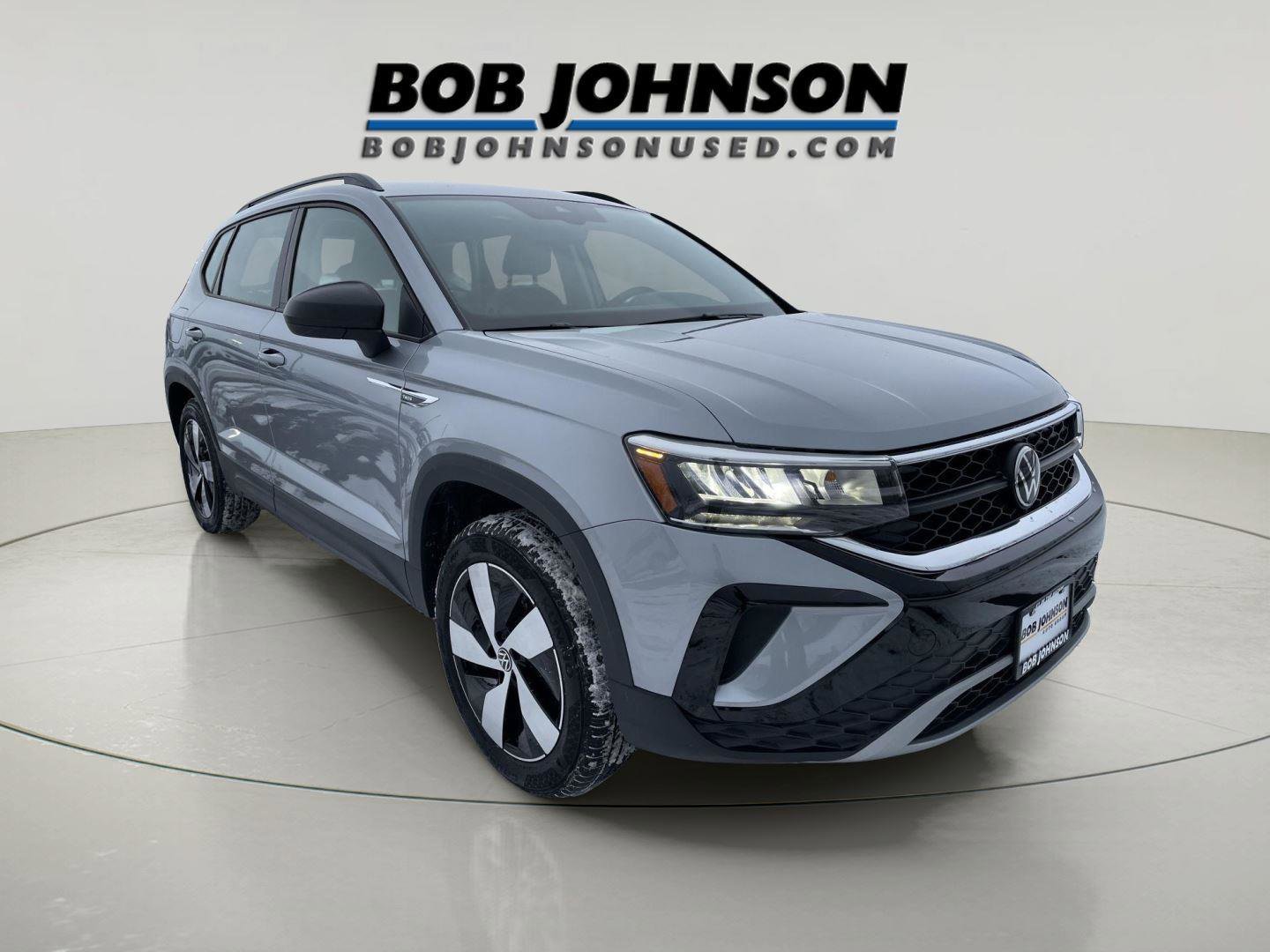 Used 2024 Volkswagen Taos S image 1