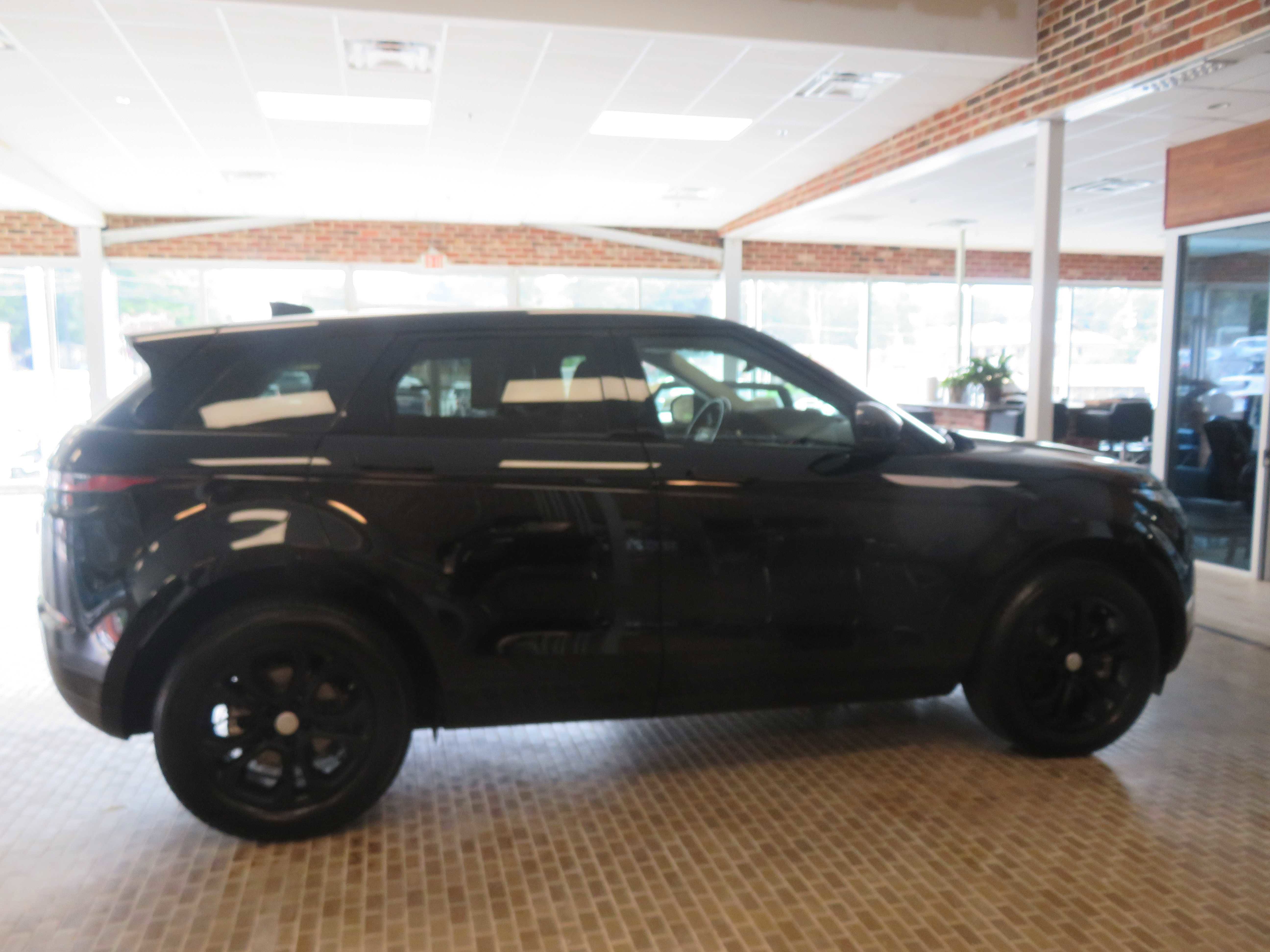 Used 2020 Land Rover Range Rover Evoque S image 59