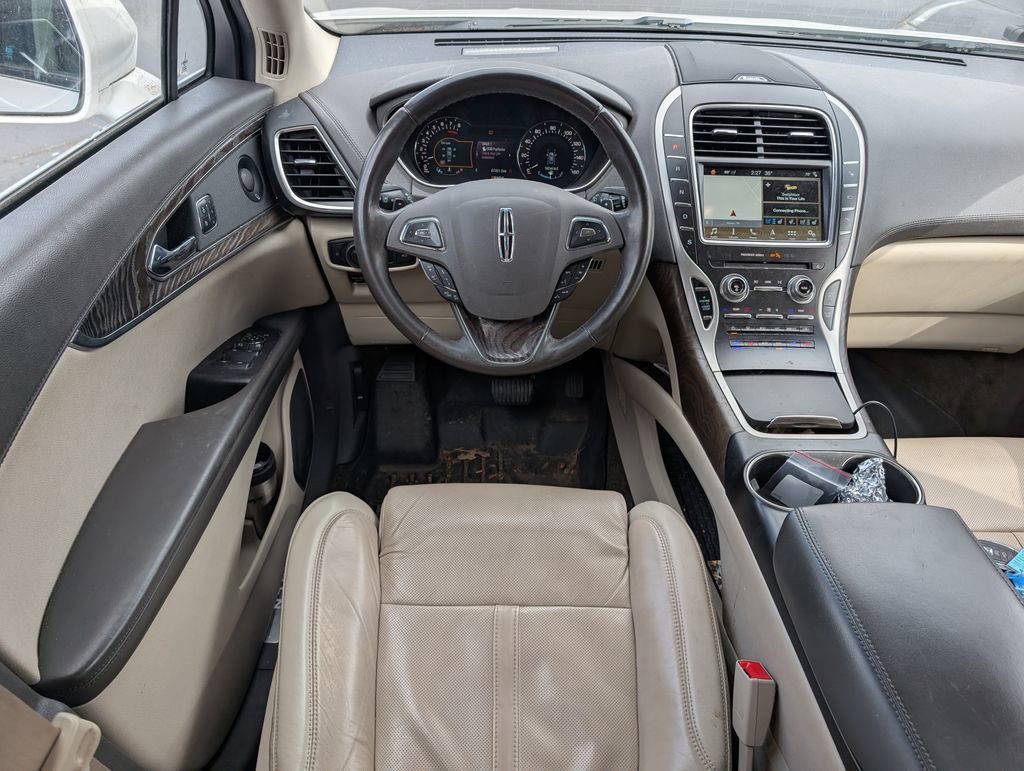 Used 2018 Lincoln MKX Reserve w/ Driver Assistance Package image 8