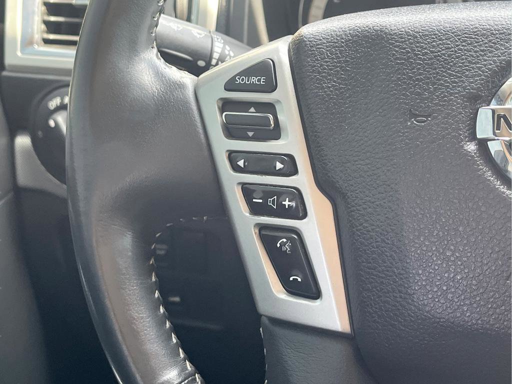 Used 2017 Nissan Titan PRO-4X image 22