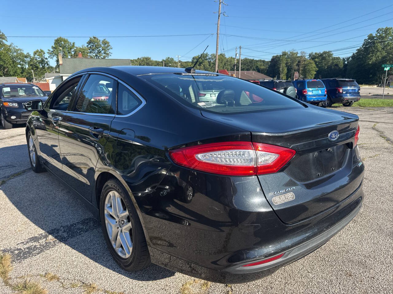 Used 2014 Ford Fusion SE w/ Equipment Group 202A FWD image 6