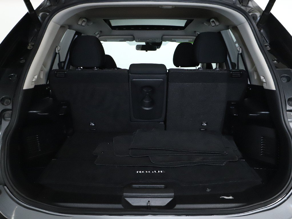 Used 2020 Nissan Rogue SV w/ Sun & Sound Touring Package AWD/4WD image 31
