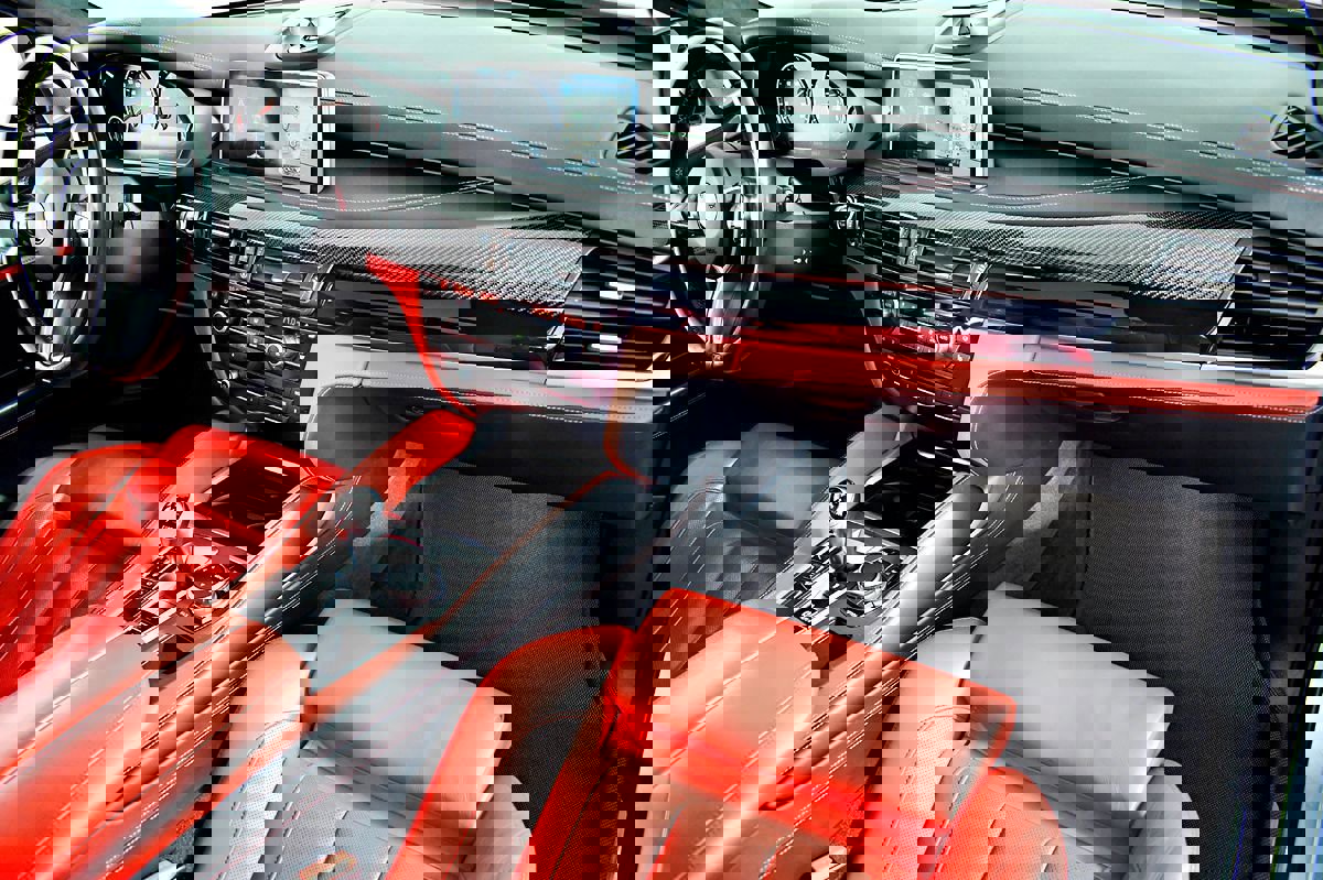 Used 2016 BMW X5 M image 27