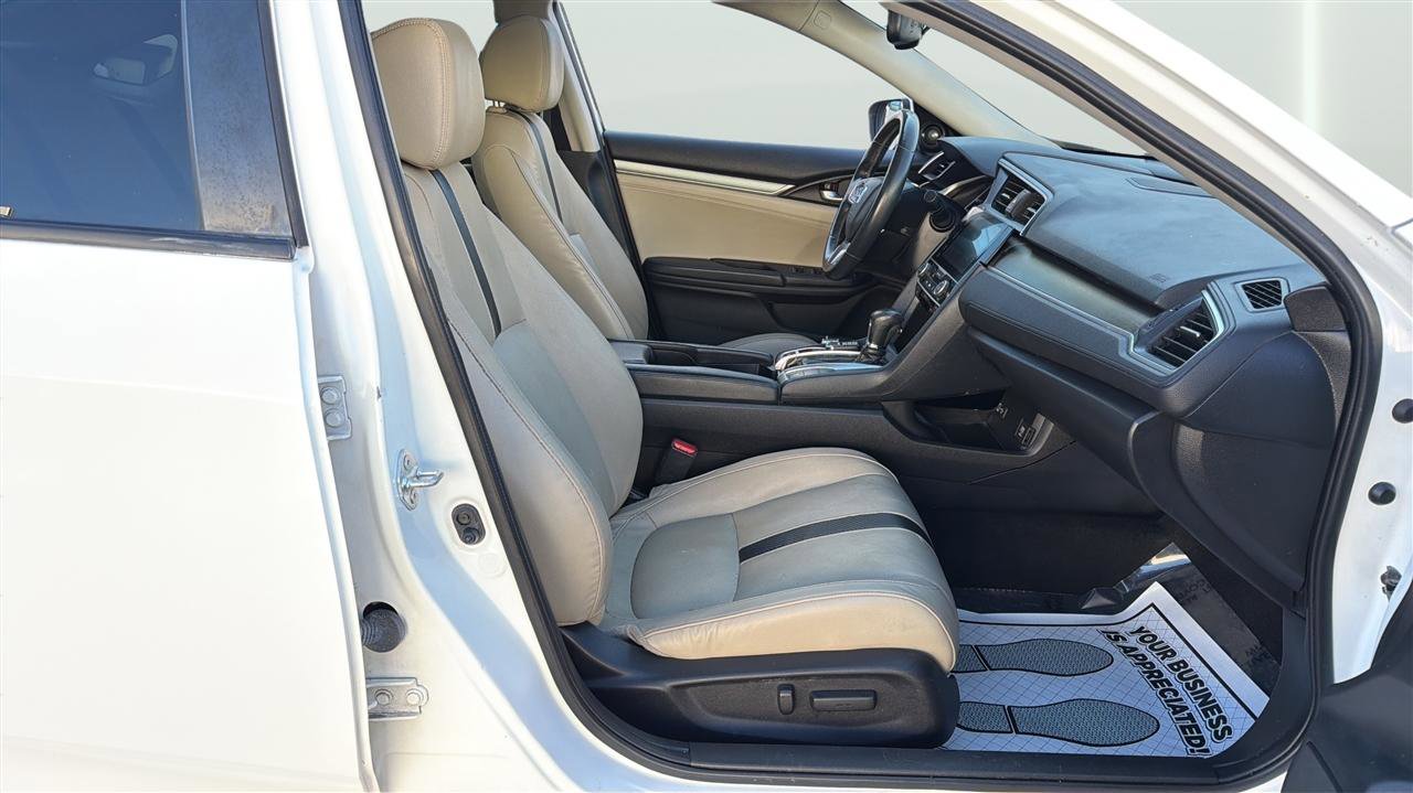 Used 2018 Honda Civic Touring image 13