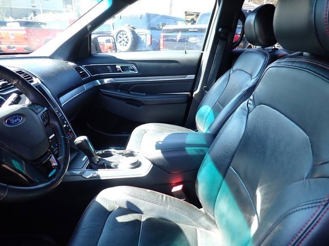 Used 2016 Ford Explorer Sport w/ Equipment Group 401A image 10