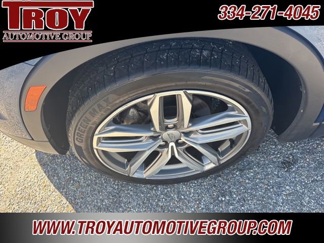 Used 2019 Cadillac XT4 Sport AWD/4WD image 23