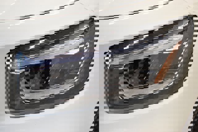 New 2025 Mercedes-Benz GLB 250 4MATIC image 17