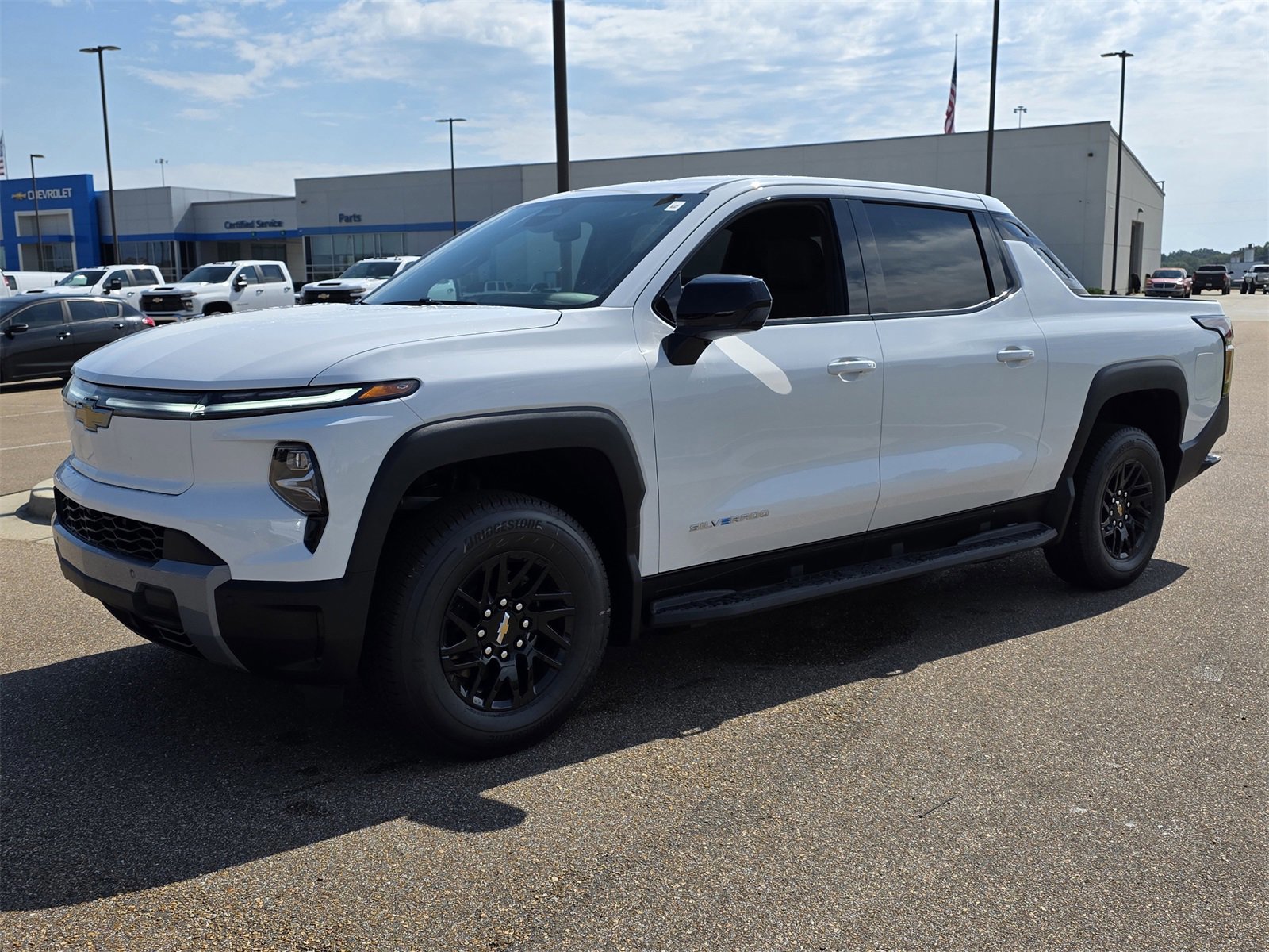 New 2026 Chevrolet Silverado EV LT image 7
