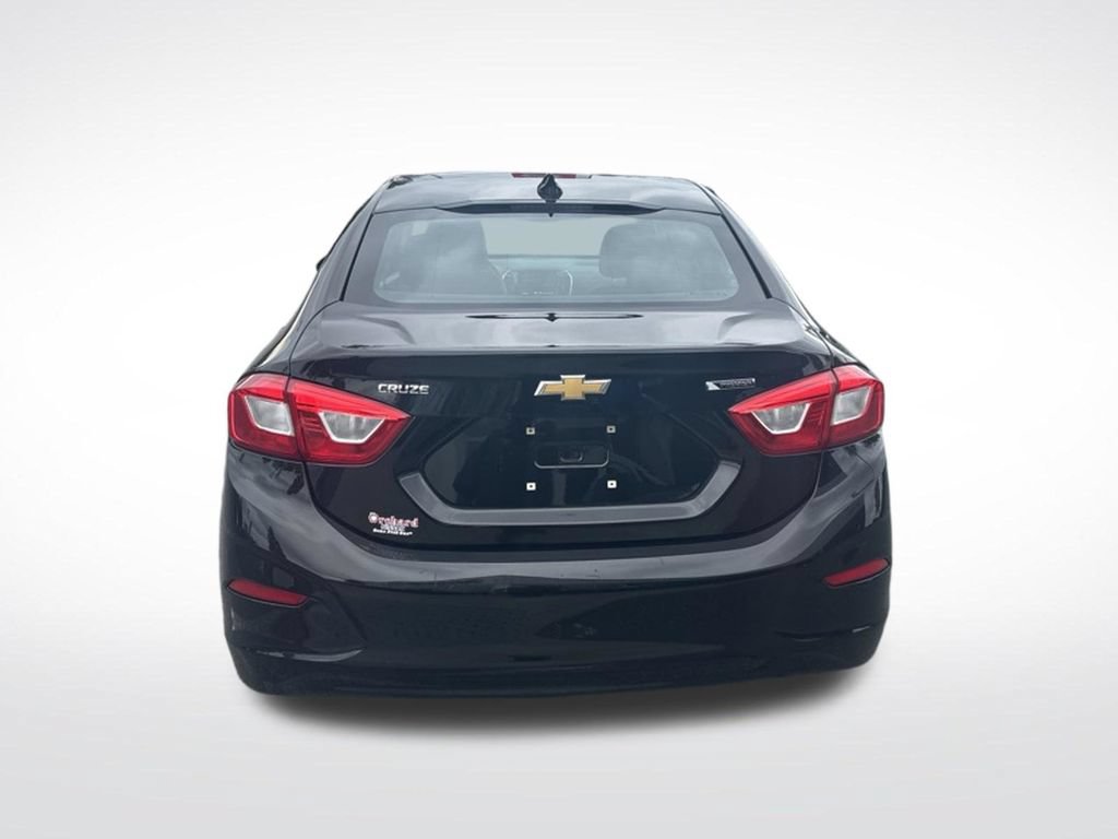Used 2016 Chevrolet Cruze Premier FWD image 6