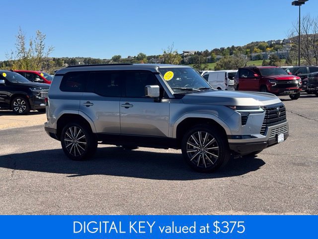 Used 2025 Lexus GX 550 w/ Accessory Package (2T) AWD/4WD image 9