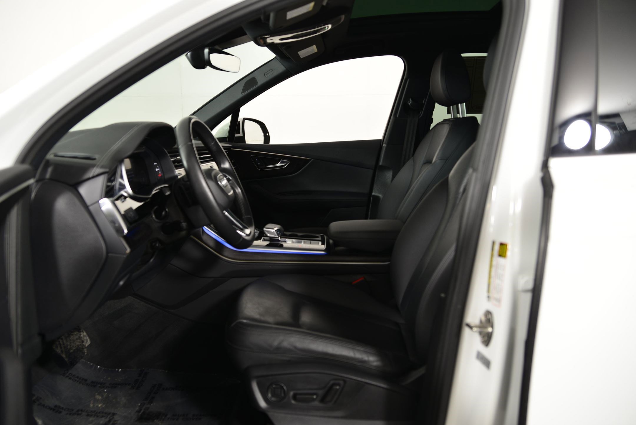 Used 2023 Audi Q7 2.0T Premium Plus w/ Premium Plus Package image 25