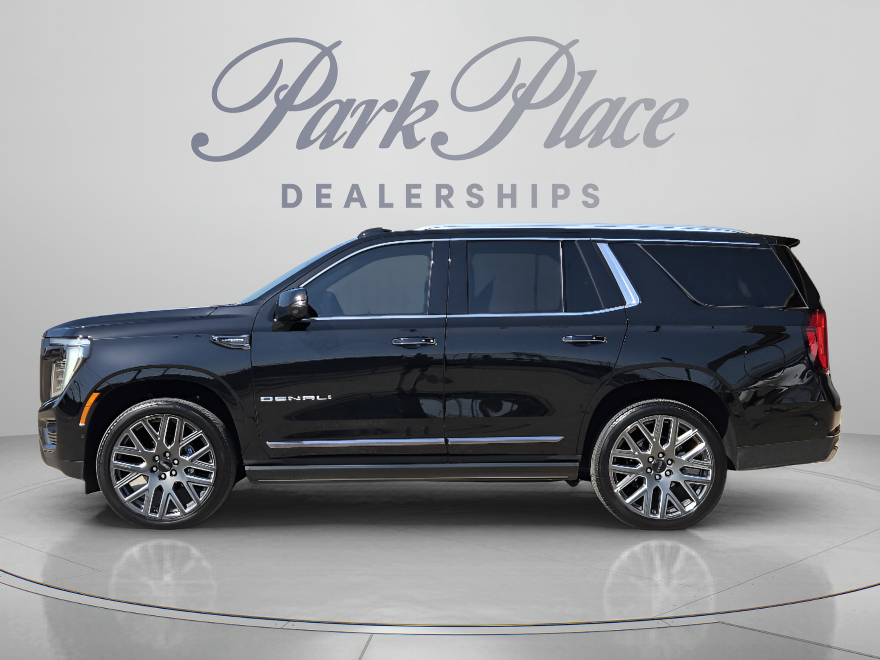 Used 2026 GMC Yukon Denali Ultimate AWD/4WD image 2