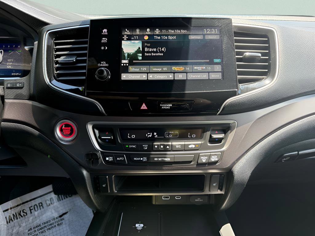 Certified 2025 Honda Passport EX-L image 17