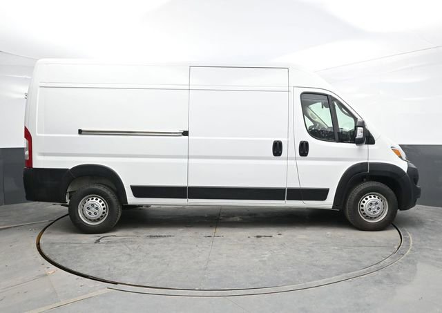 Used 2025 RAM ProMaster 2500 w/ Convenience Group image 8