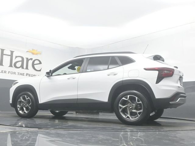 Used 2025 Chevrolet Trax LT w/ LT Convenience Package FWD image 53