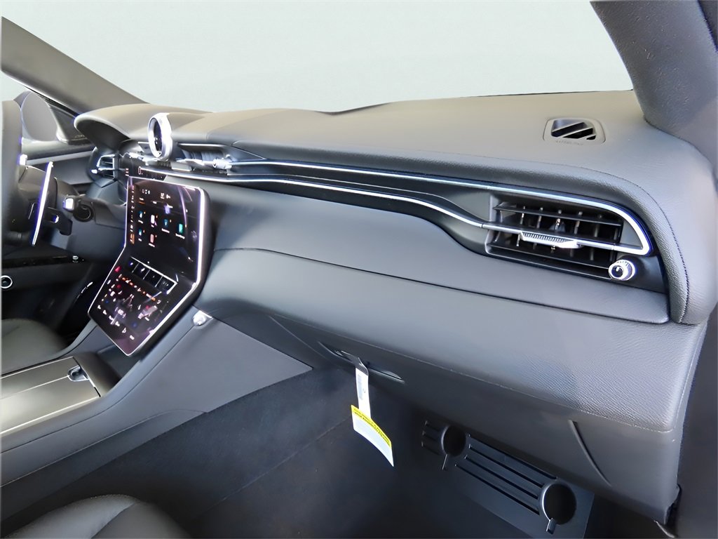 New 2024 Maserati Grecale GT image 11