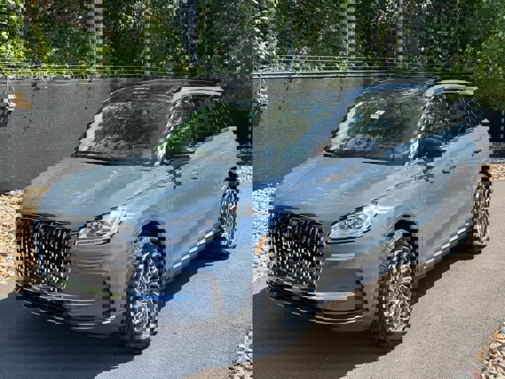 New 2025 Lincoln Corsair Reserve w/ Equipment Group 202A