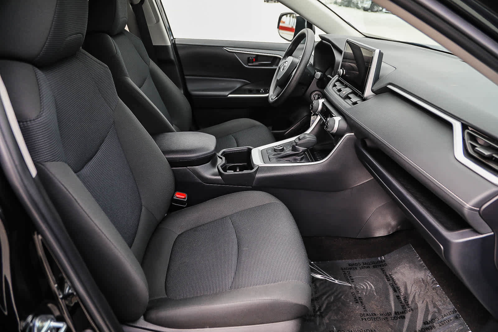 Certified 2025 Toyota RAV4 LE image 17